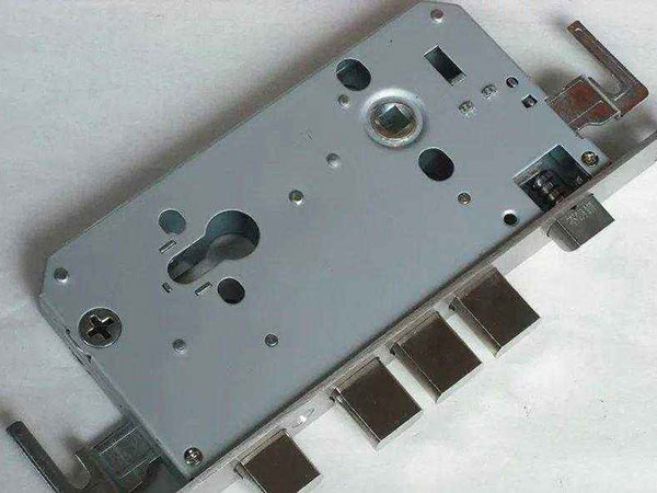 保定市24小时上门开锁公司